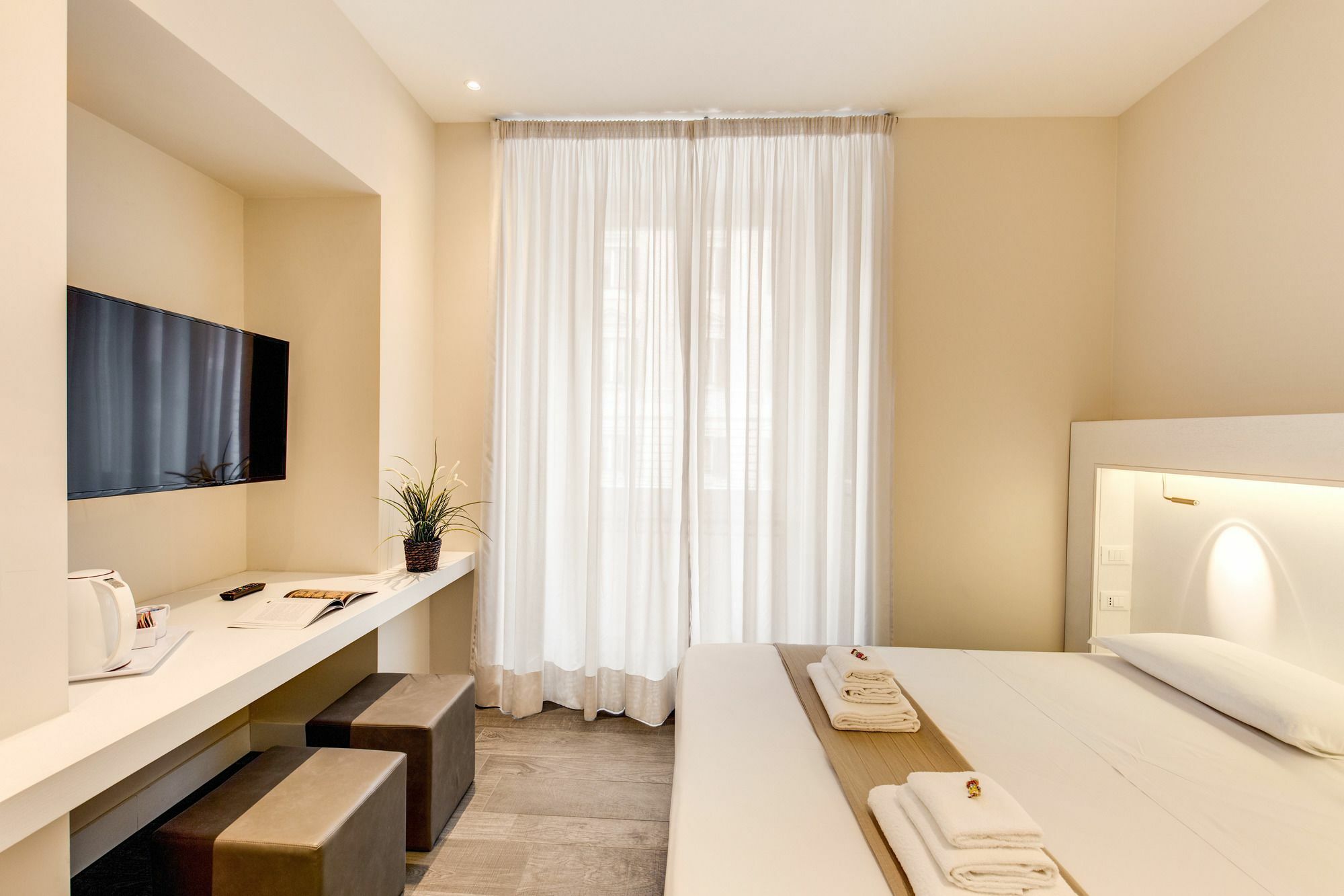 Wrh Suites Рим Екстериор снимка